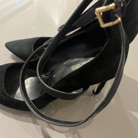 Worn Michael kors heels with lace up ties - Picture 3 of 7